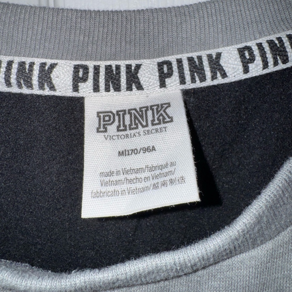 Victoria's Secret PINK Campus Crew sweatshirt! - Picture 5 of 6